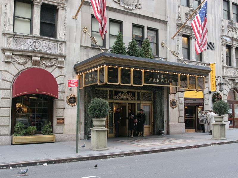 http://wirednewyork.com/images/hotels/warwick-new-york/warwick_new_york_hotel.jpg