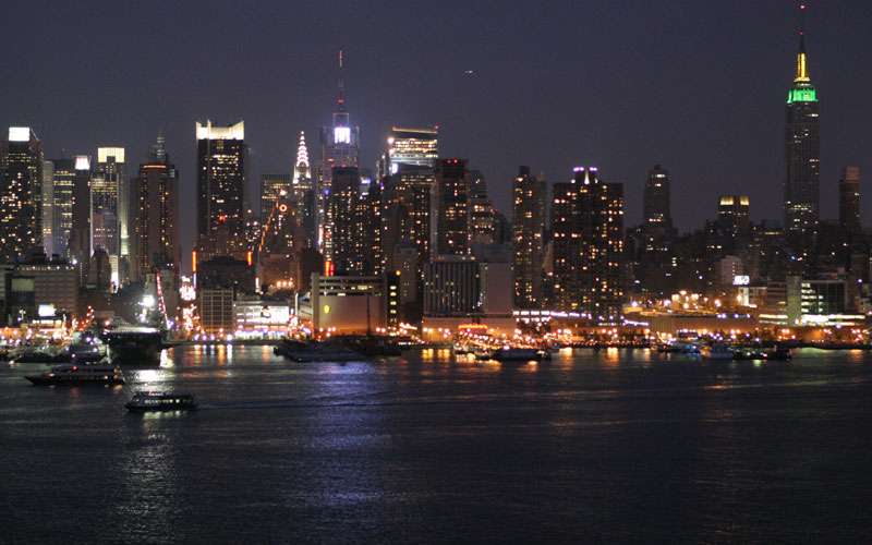 New York skyline at night a view from Weehawken 6 August 2005