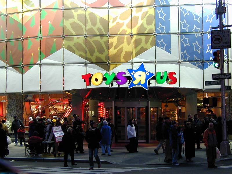 toy stores times square