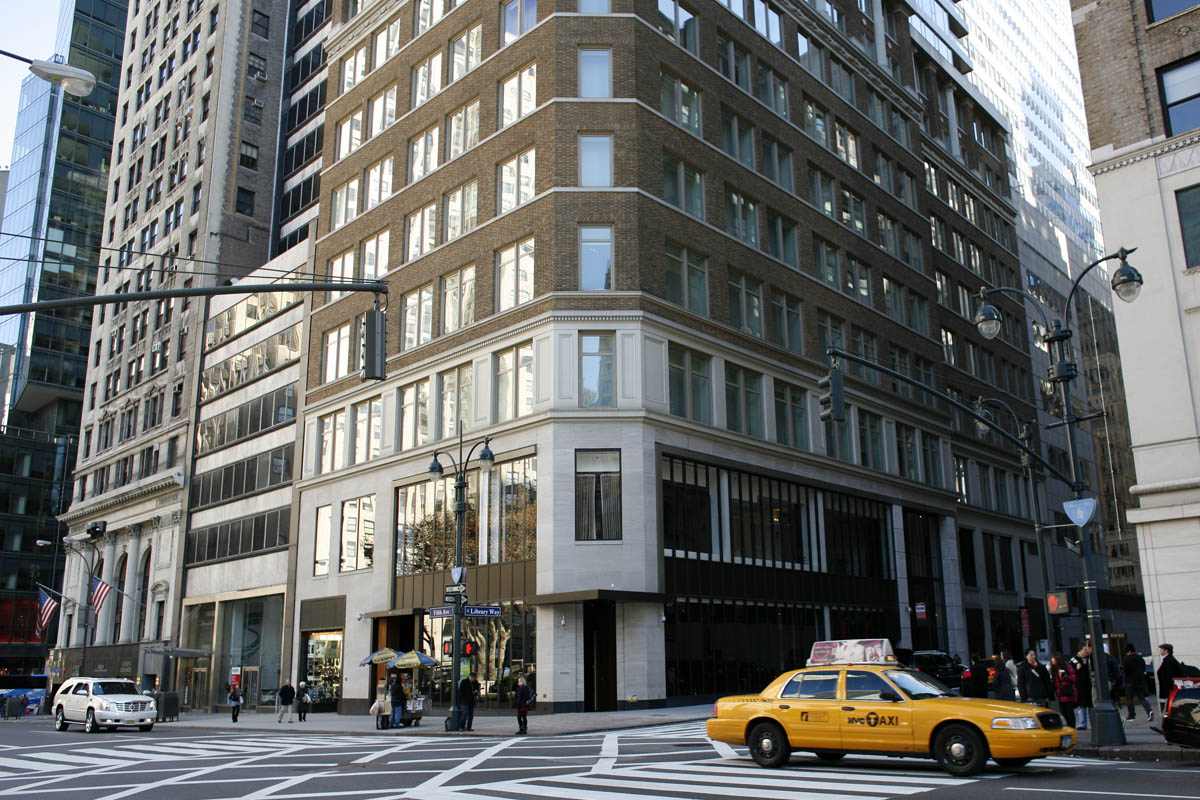 Pictures of Andaz 5th Avenue.