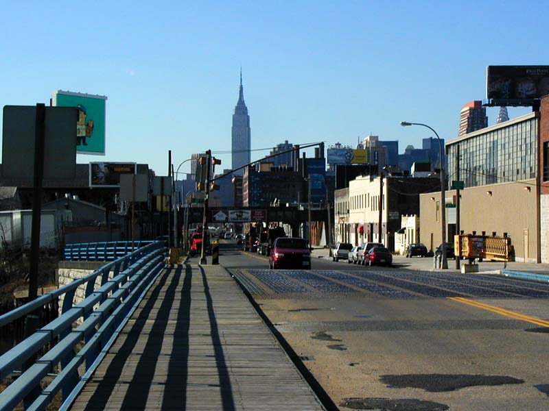 Borden Avenue Bridge